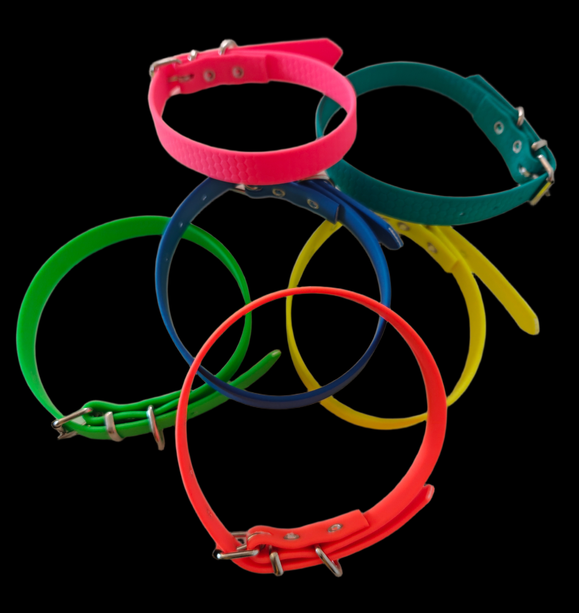 Collares de PVC. Variedad de anchos, tallas y colores.